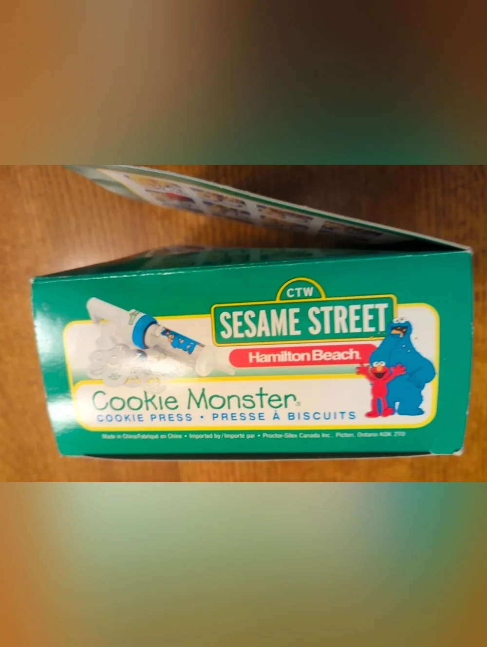 Sesame Street Cookie Monster Cookie Press Hamilton Beach Motorized Vintage 1998